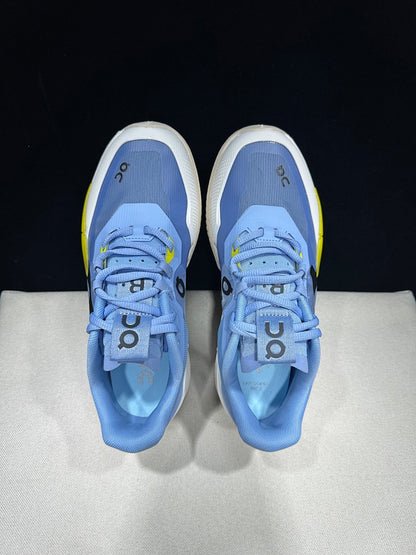 The Roger Pro 2 Blue White Lemon Yellow