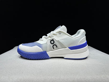 The Roger Pro 2 White Indigo