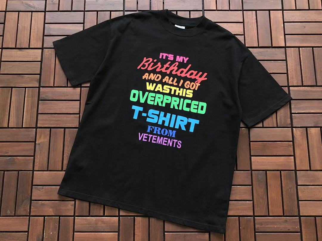 T-Shirt Broken Planet