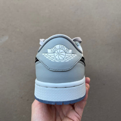 AJ1 Low Retro Dior