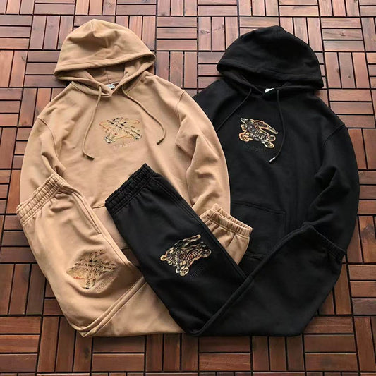 Conjunto Essentials