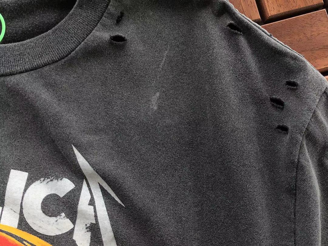 T-Shirts Saint M