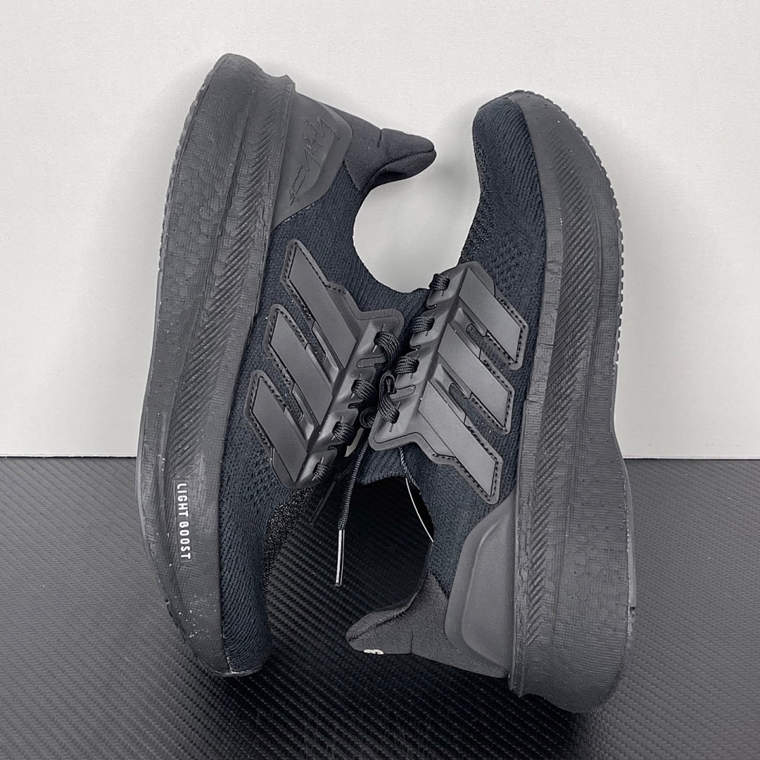 AD Supernova Black Shared