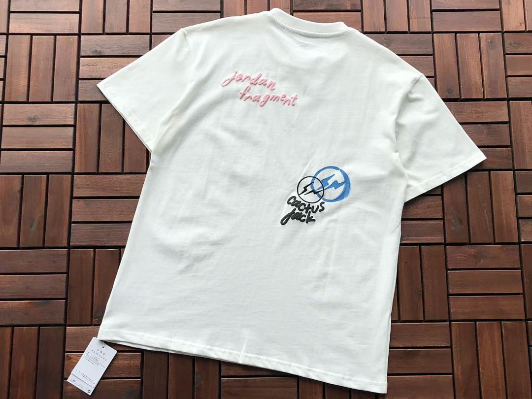 T-Shirts Travis Scott