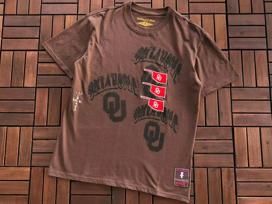 T-Shirts Travis