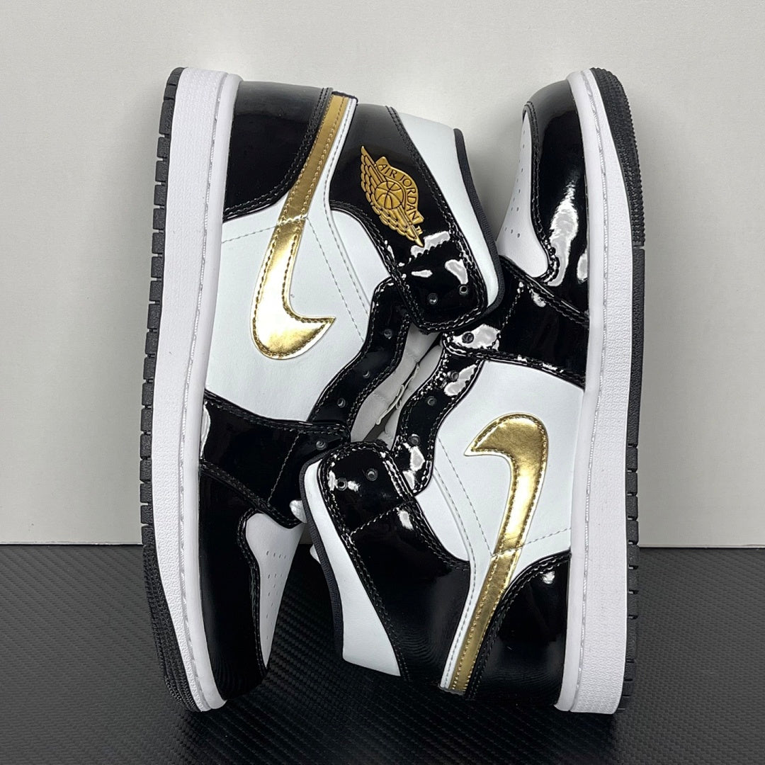 AJ1 MID Patent Black White Gold