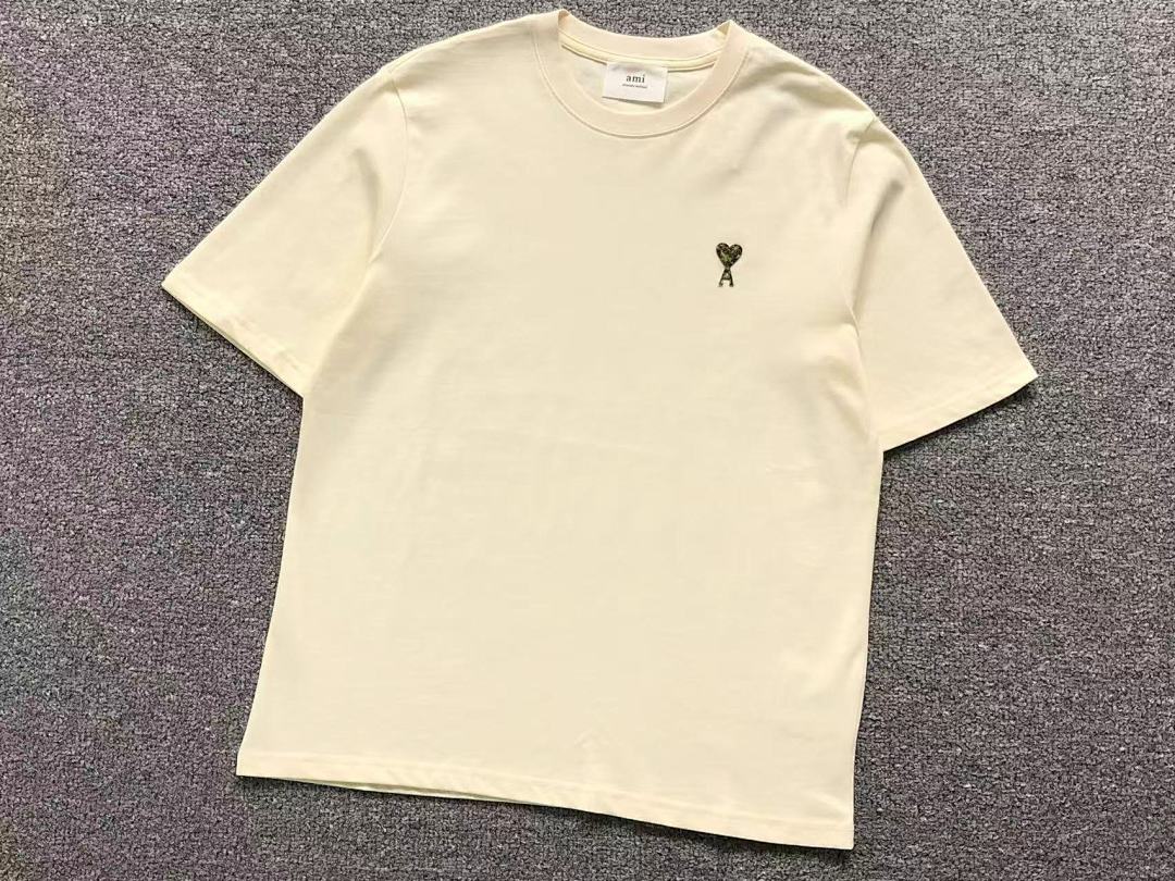 T-Shirts Ami Paris