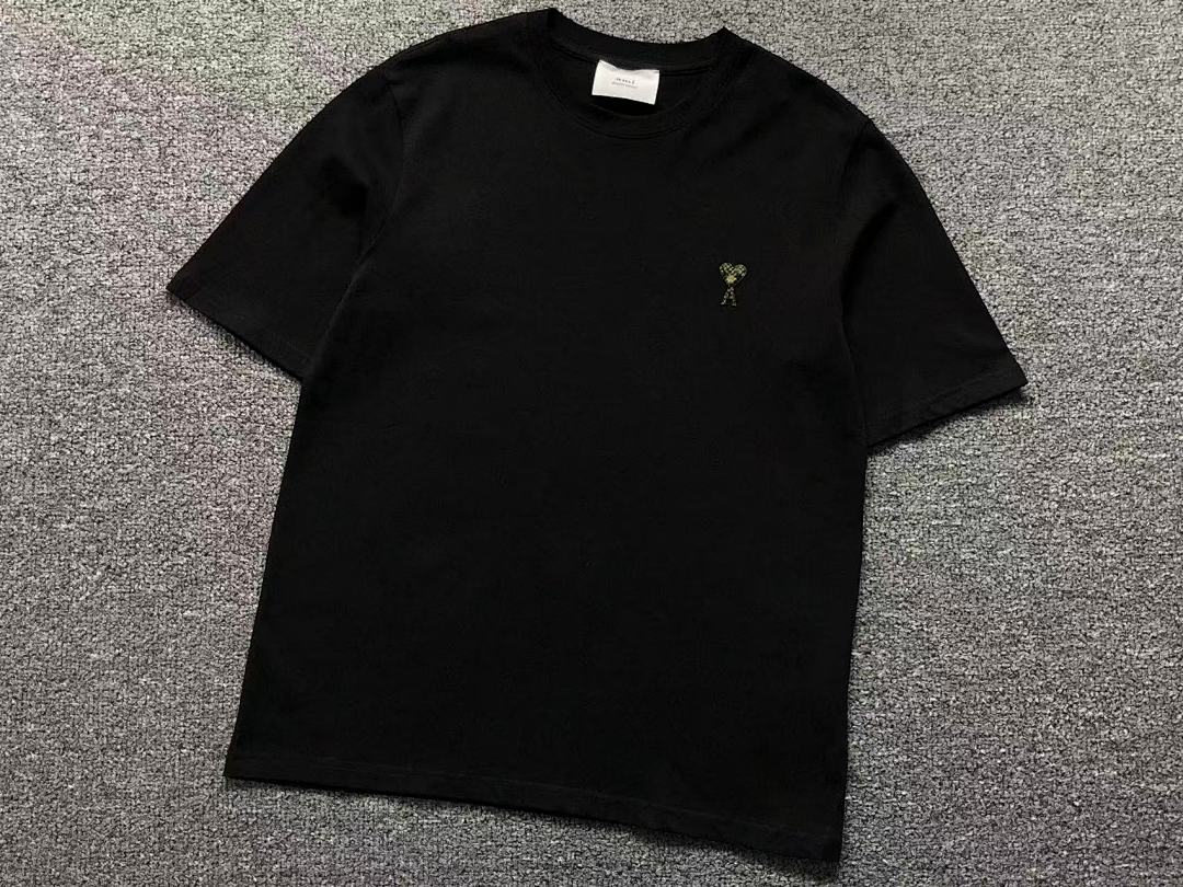 T-Shirts Ami Paris