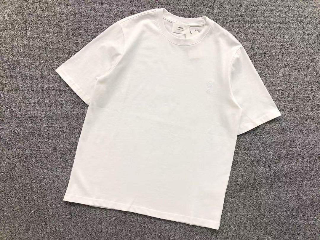 T-Shirts Ami Paris