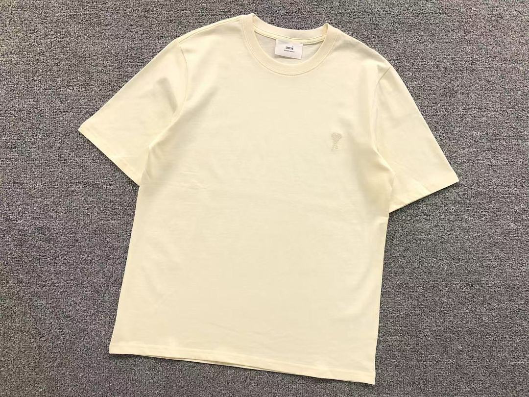 T-Shirts Ami Paris