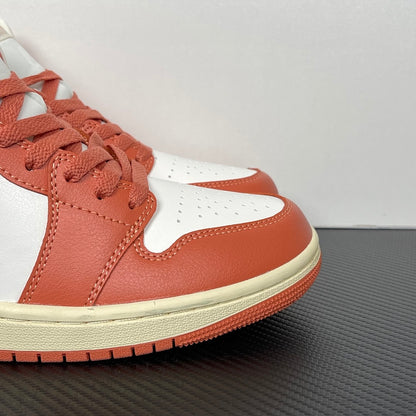 AJ1 MID Red Stardust