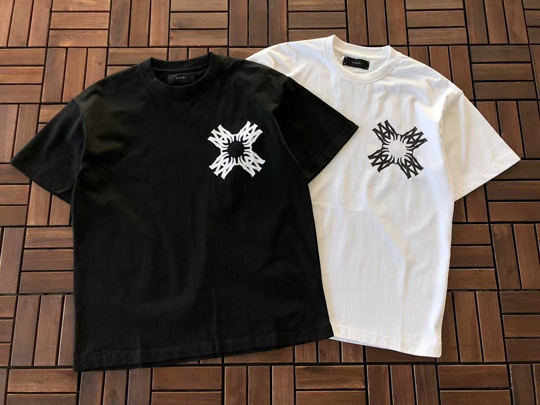 T-shirts Ami