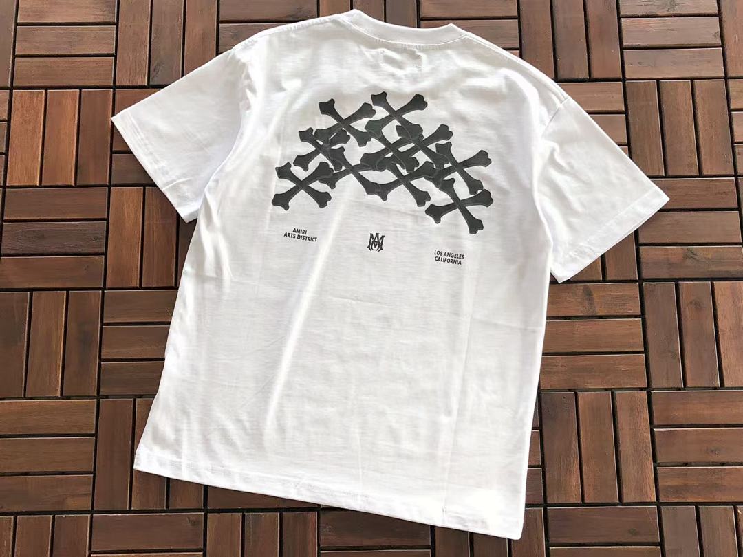 T-shirts Ami