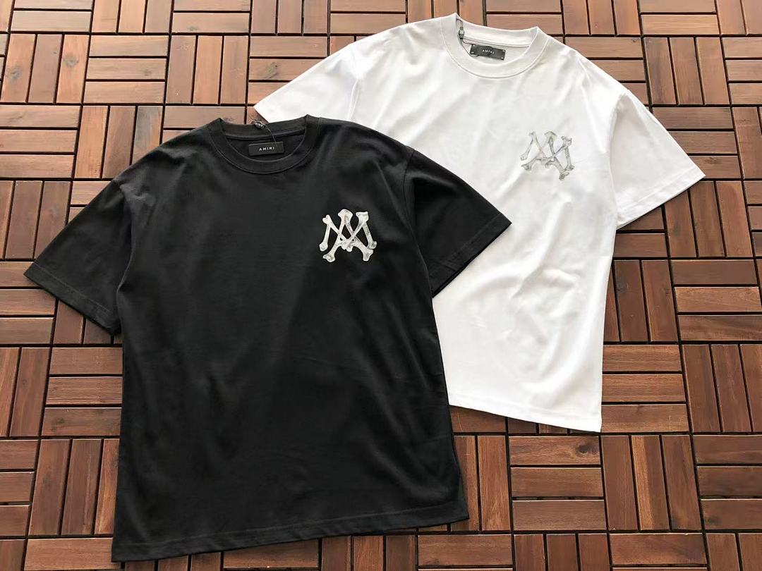 T-shirts Ami