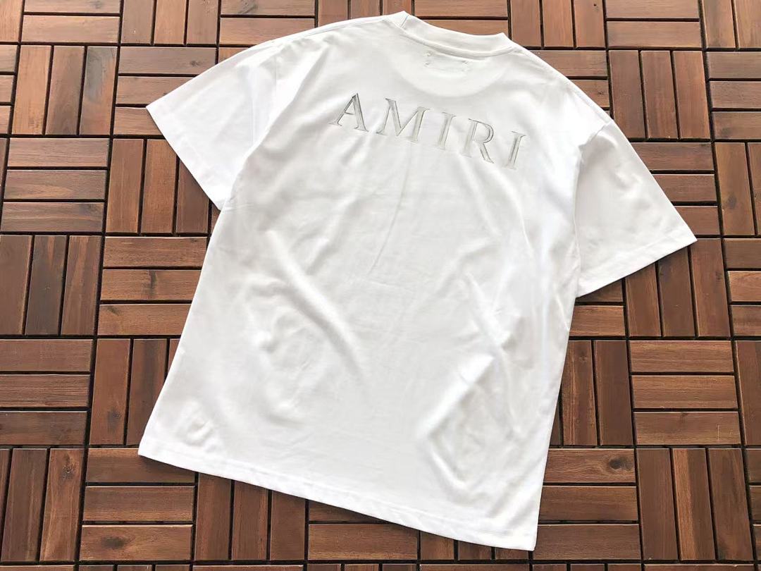 T-shirts Ami
