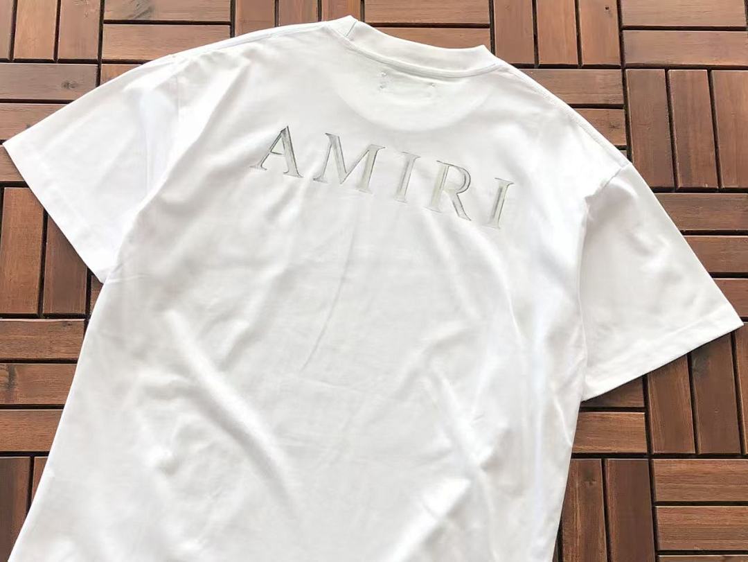 T-shirts Ami