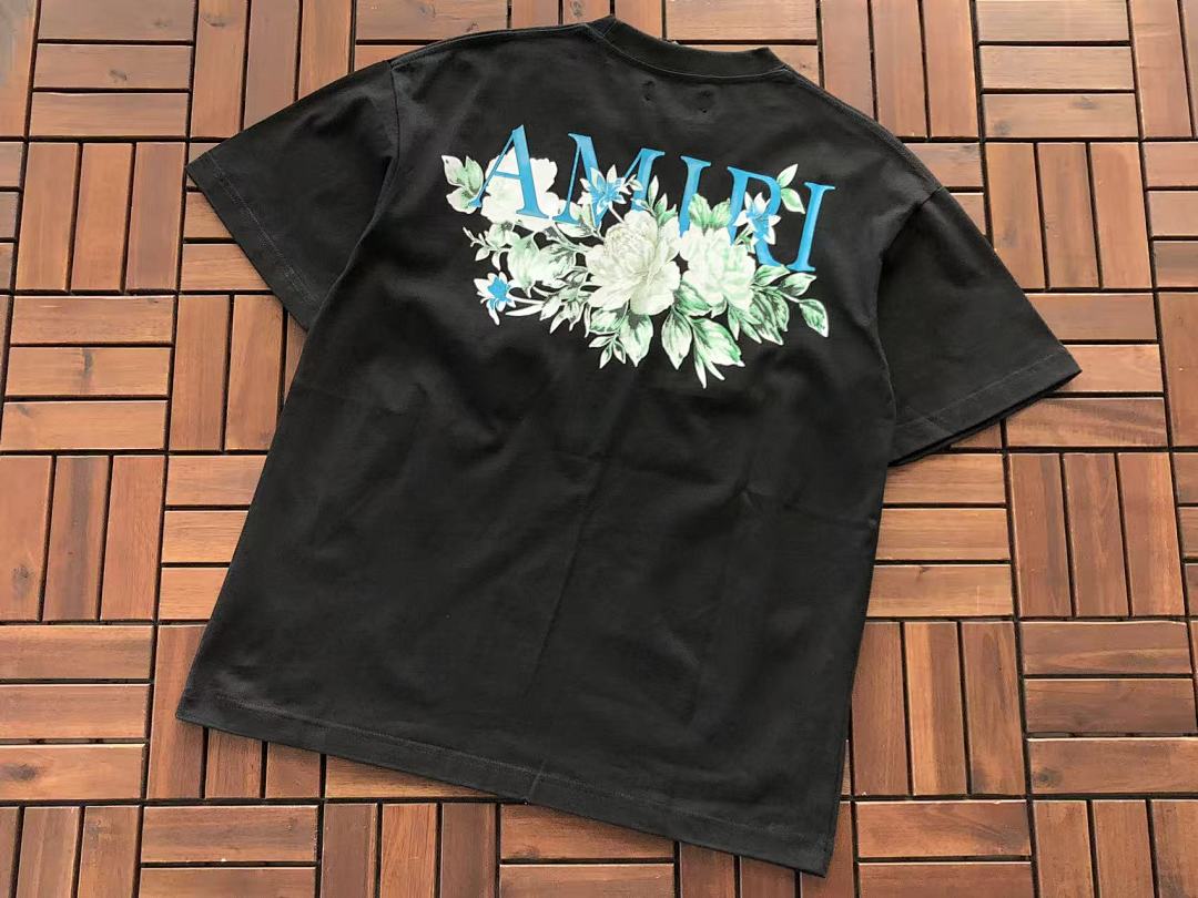 T-shirts Ami