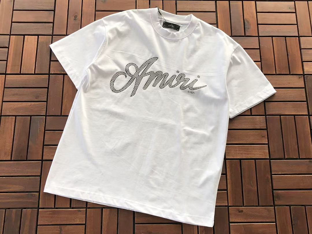 T-shirts Ami