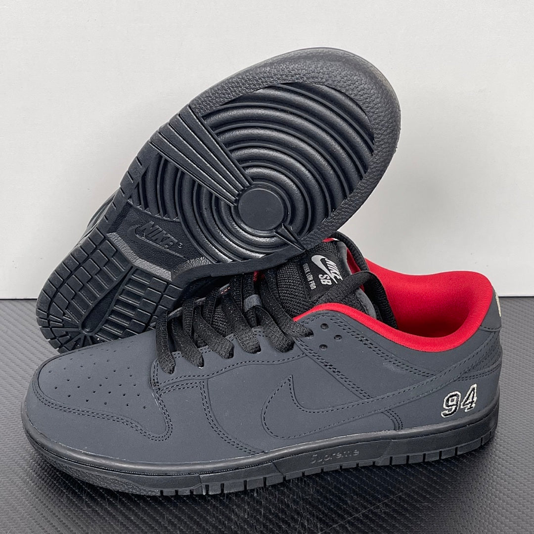 Dunk SB Supreme 94 Black