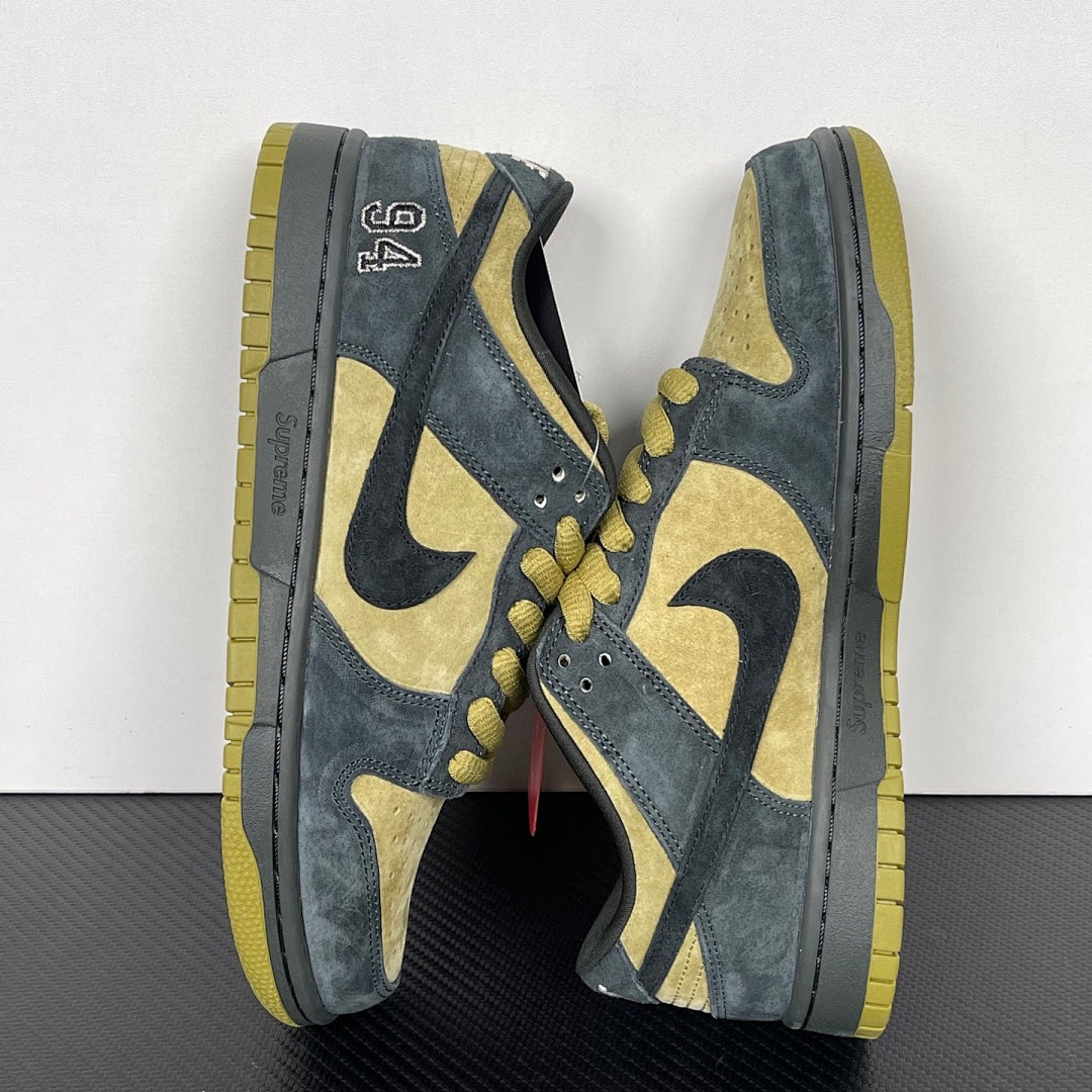 Dunk SB Supreme 94 Camper Green