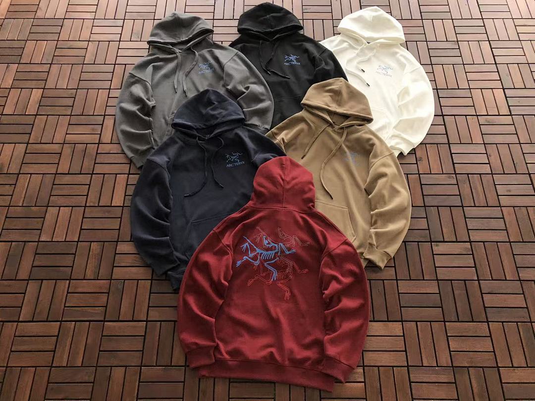 Camisolas Essentials