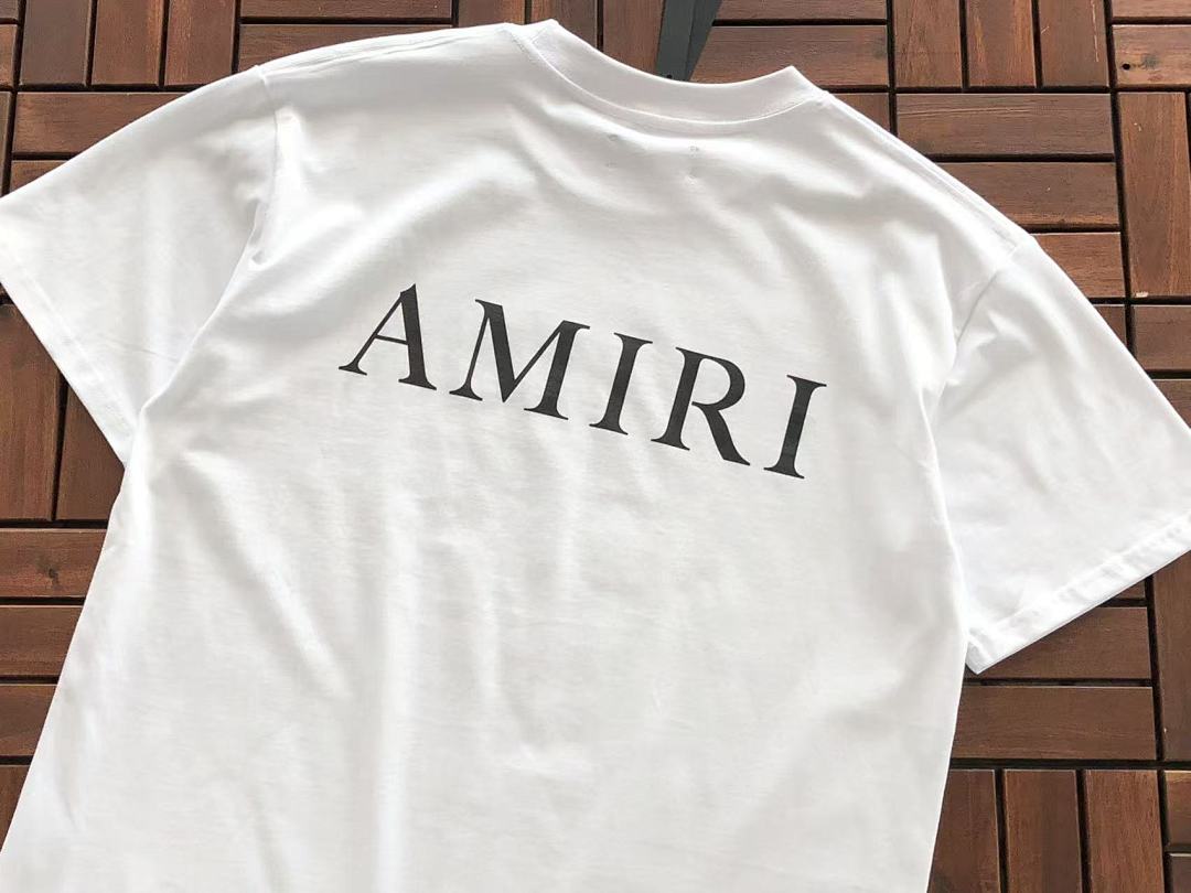 T-shirts Ami