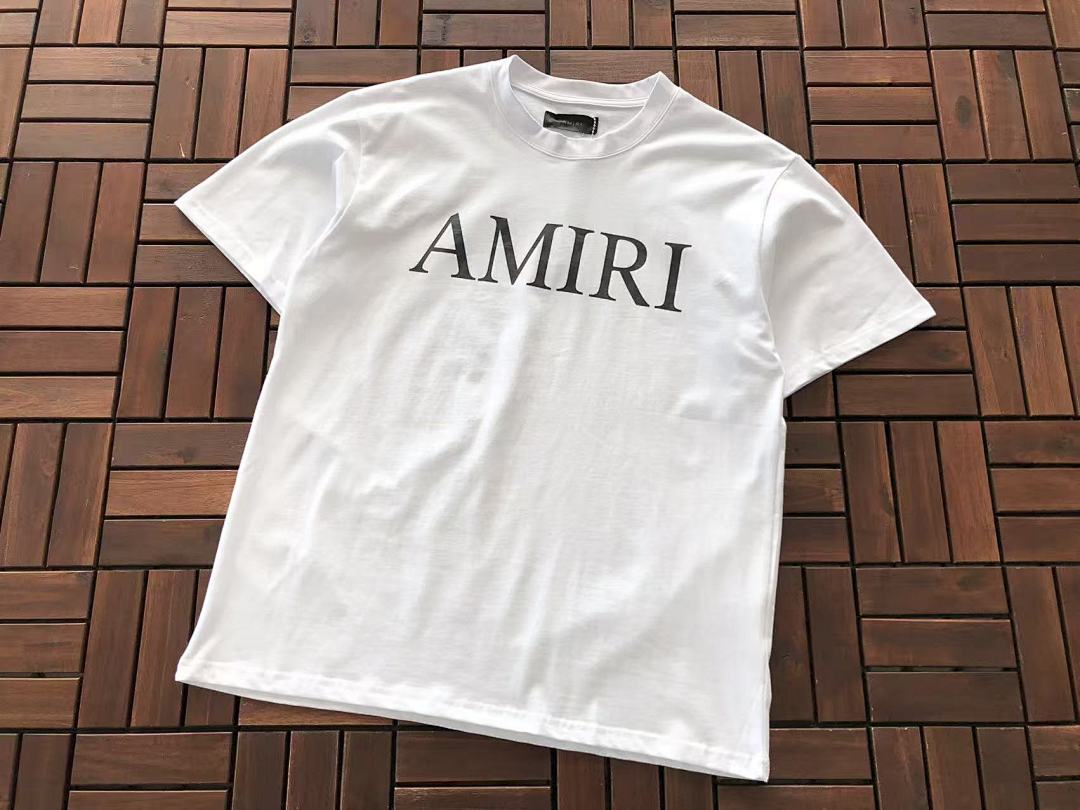 T-shirts Ami