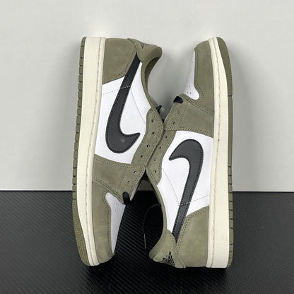 AJ1 Off Creme