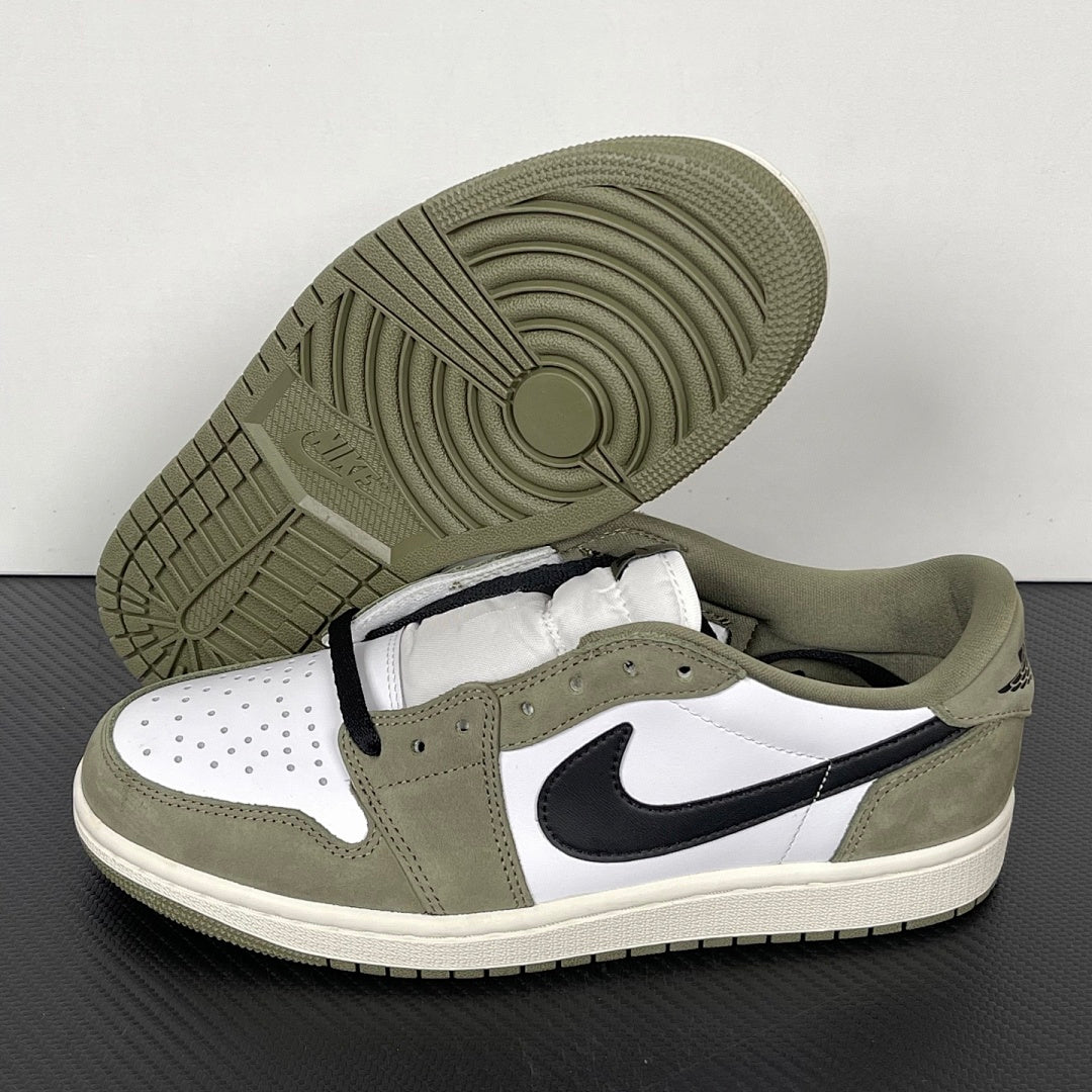 AJ1 Off Creme