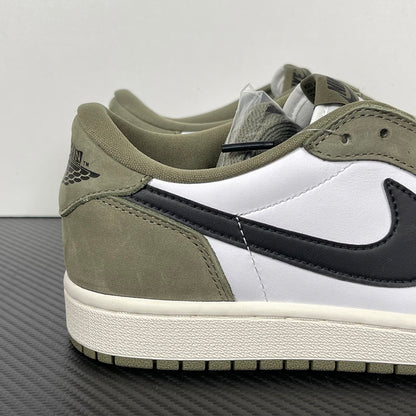 AJ1 Off Creme
