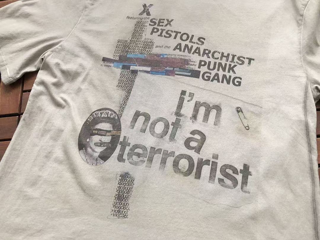 T-Shirts Saint M