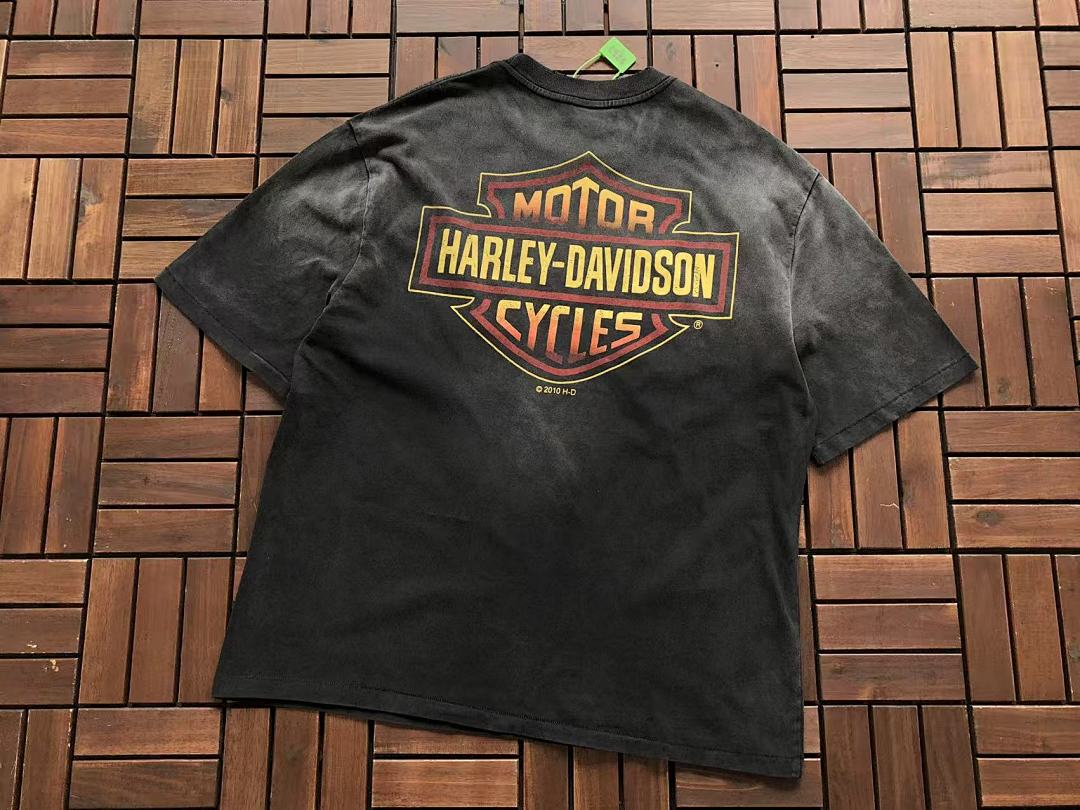 T-Shirts Saint M
