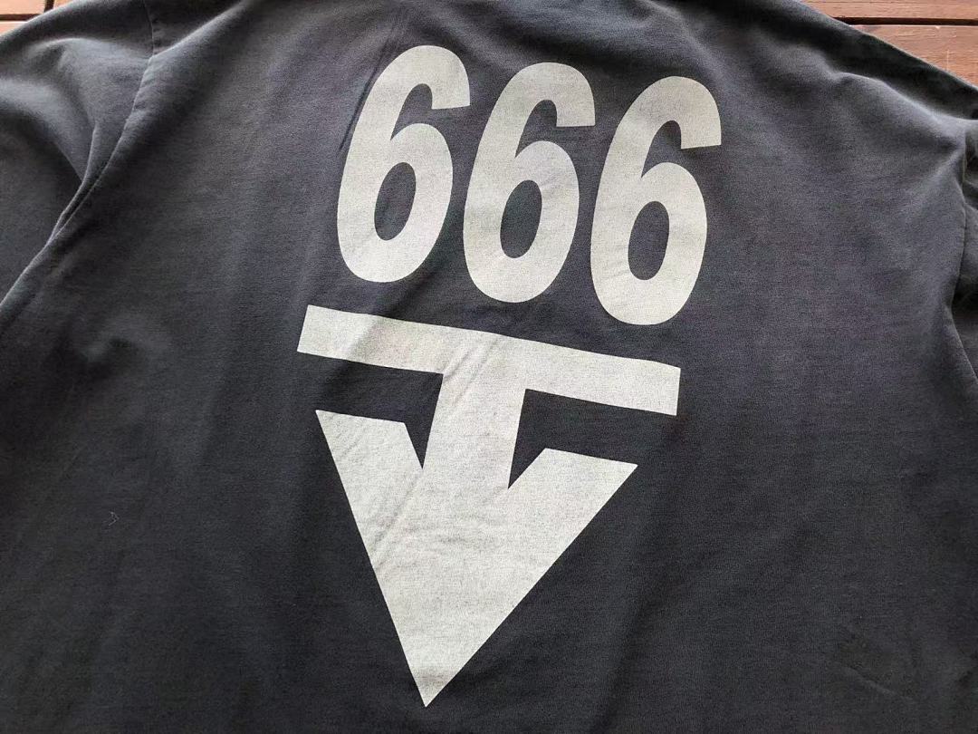 T-Shirts Saint M
