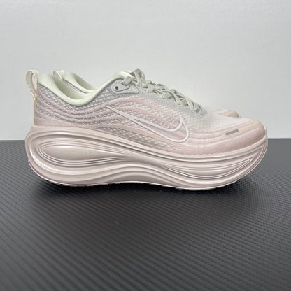 Vomero Plus Light Bone