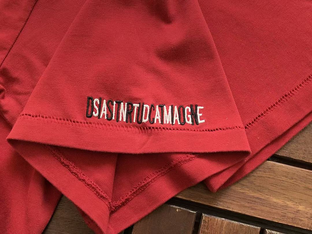 T-Shirts Saint M