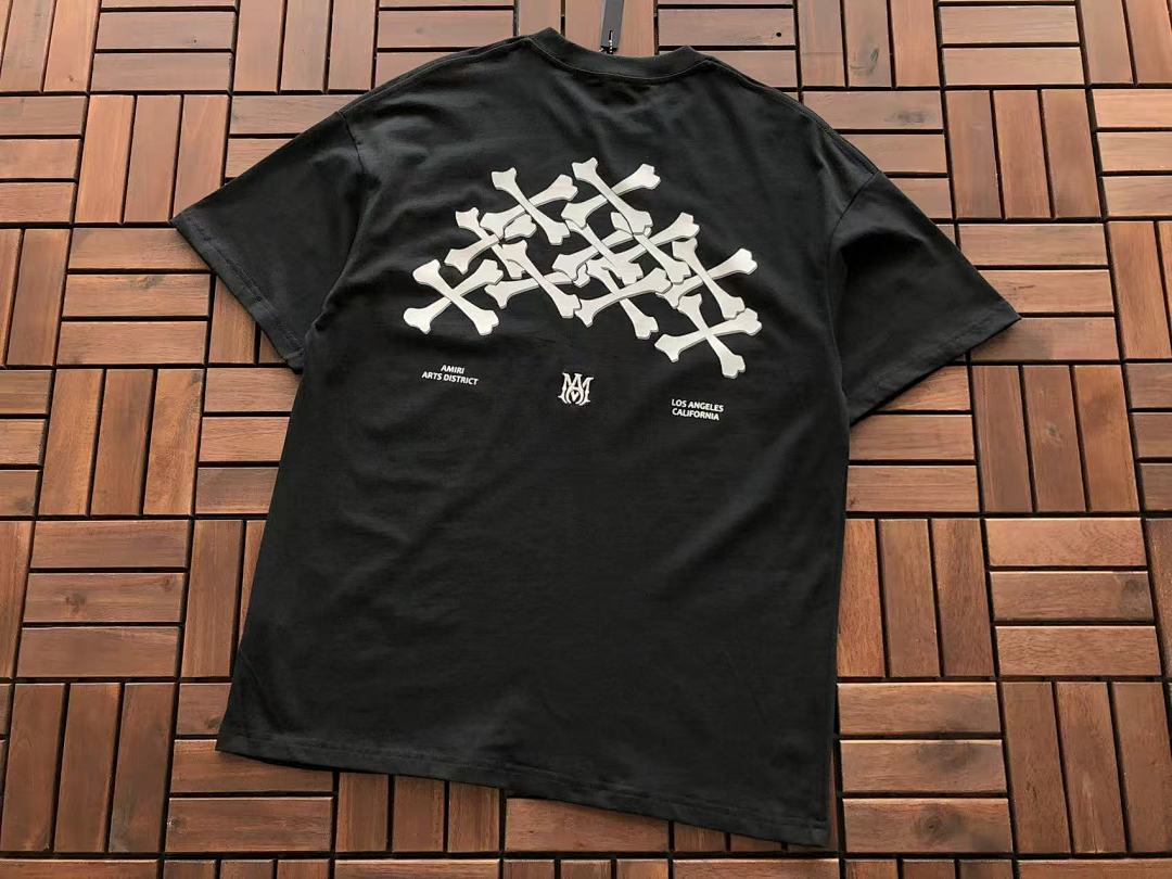 T-shirts Ami