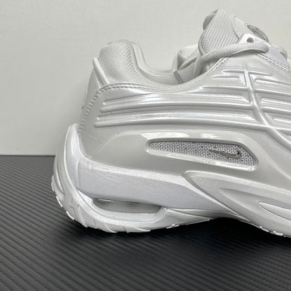 Nocta Hot Step 2 White