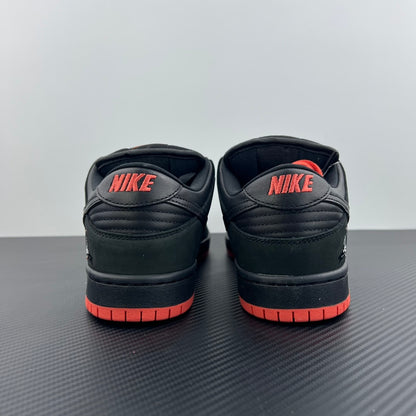 Dunk SB Black Pigeon