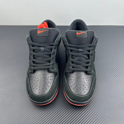 Dunk SB Black Pigeon