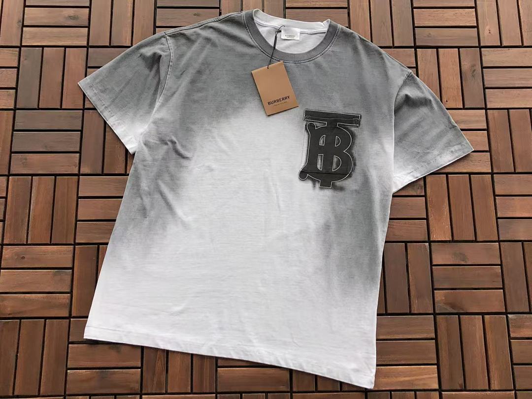 T-Shirts BB