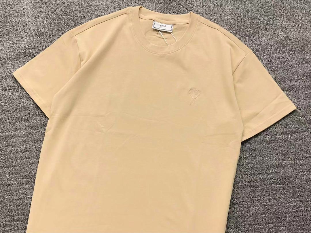 T-Shirts Ami Paris