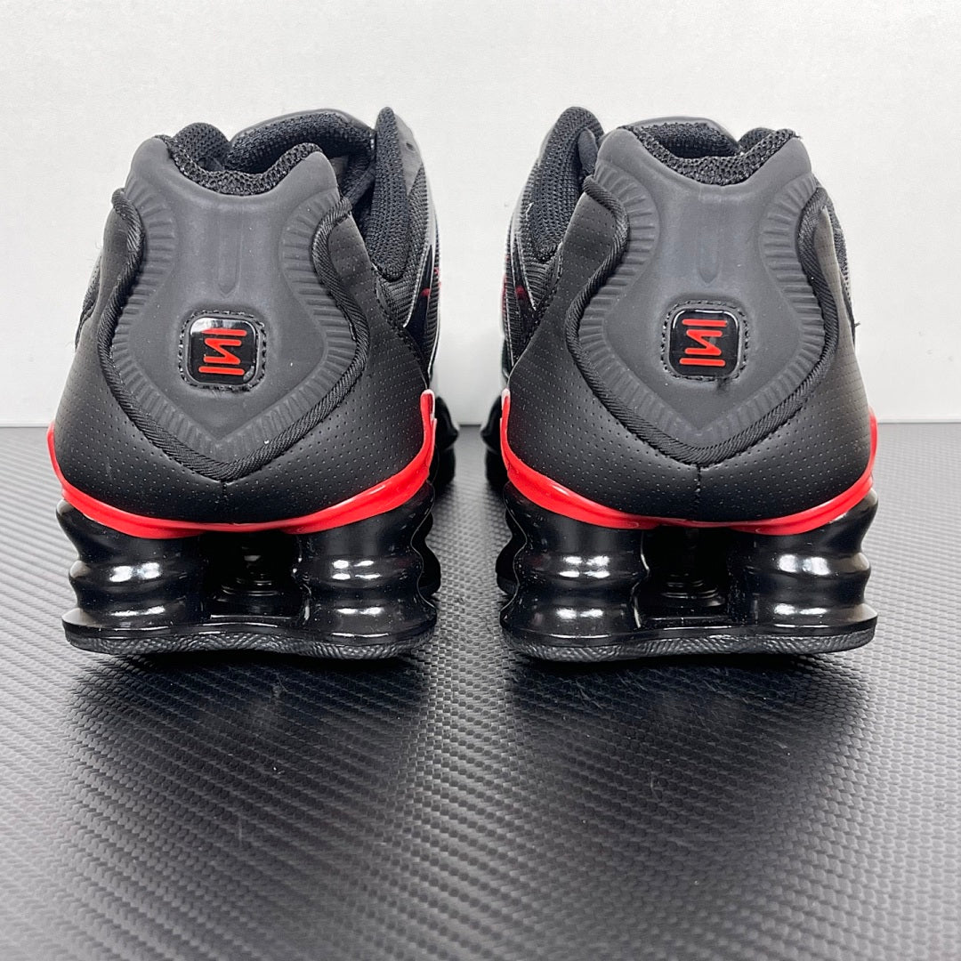 Aware Shox TL Black/Red