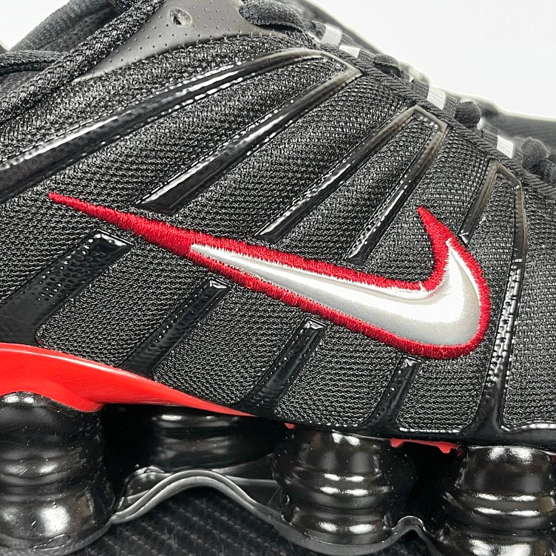 Aware Shox TL Black/Red