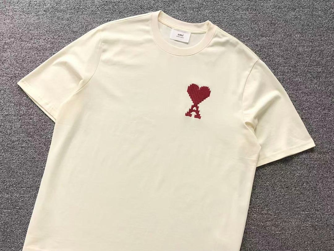T-Shirts Ami Paris
