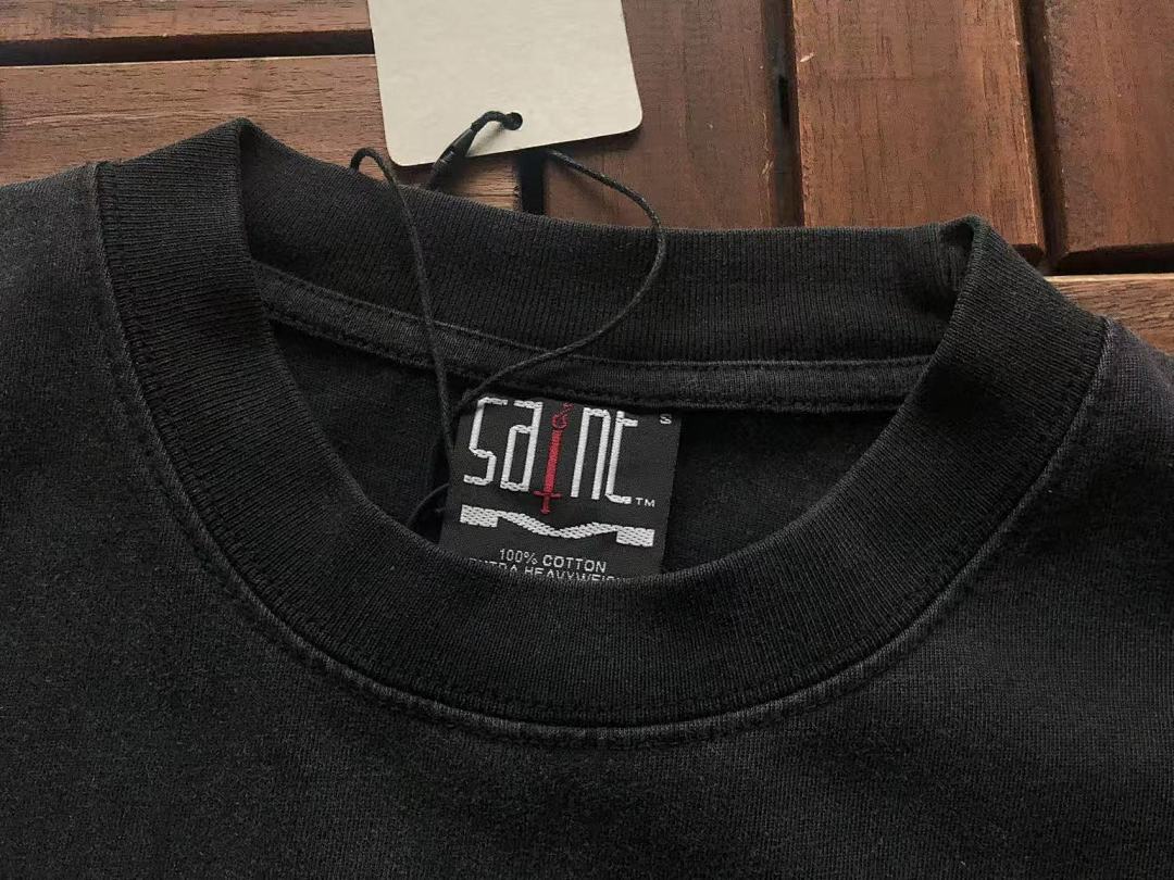 T-Shirts Saint M