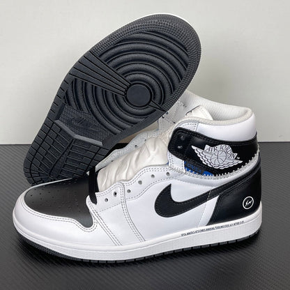 AJ1 High BLACK & WHITE