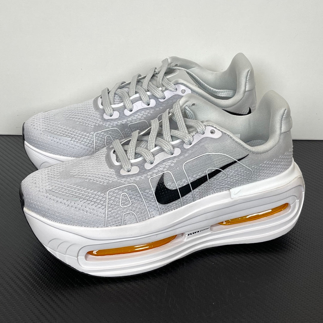 Vomero Premium Grey