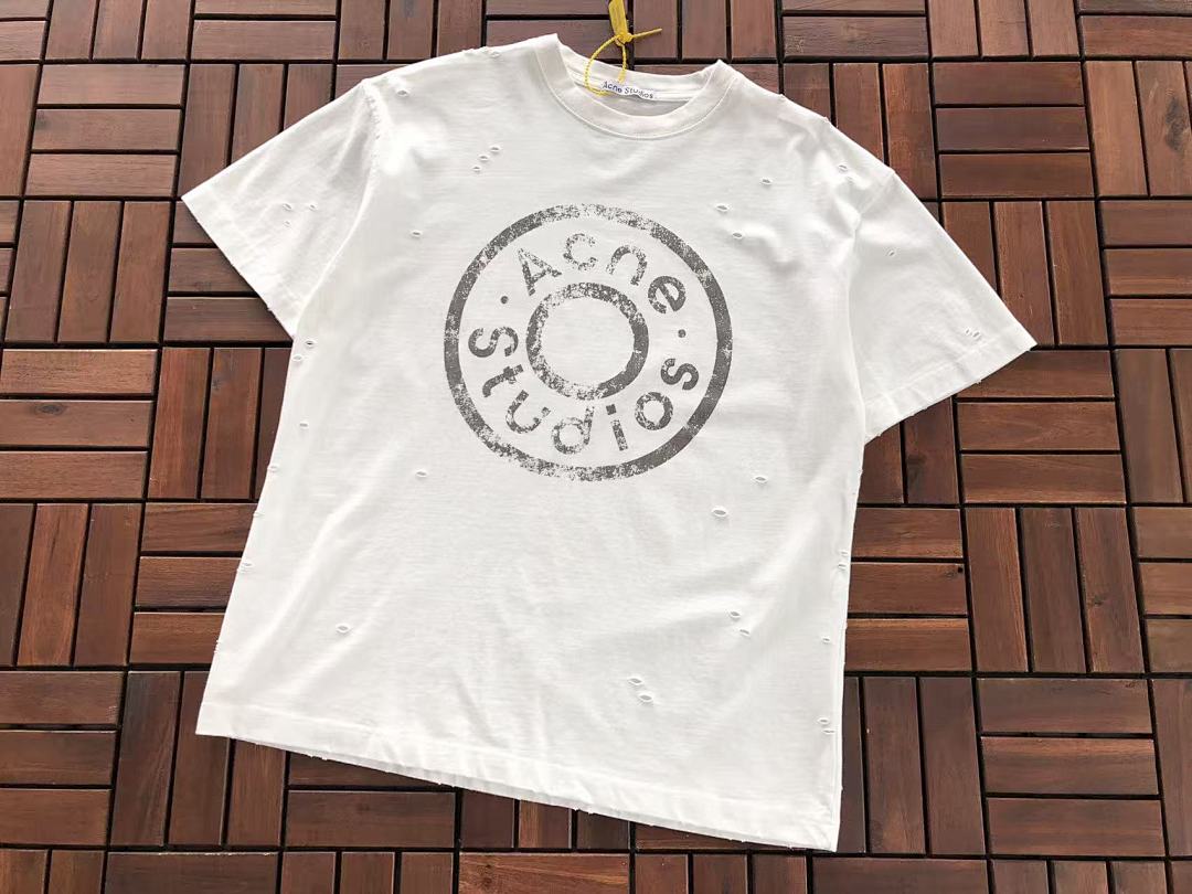 T-Shirt Broken Planet