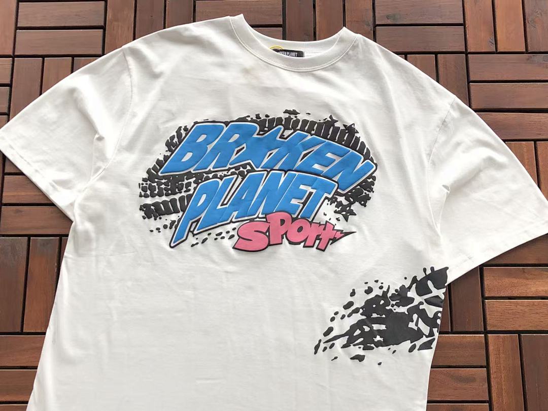 T-Shirt Broken Planet