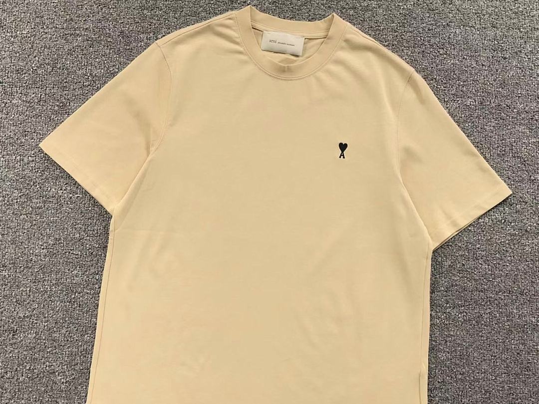 T-Shirts Ami Paris